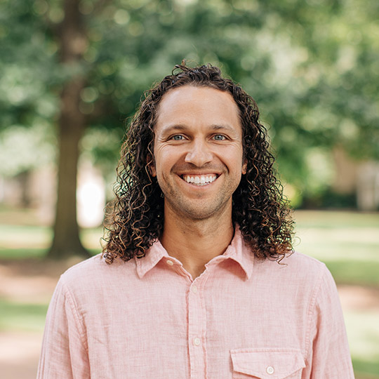 Headshot of Daniel Cooper