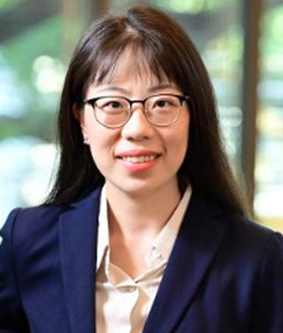 Xinxin Zhang headshot